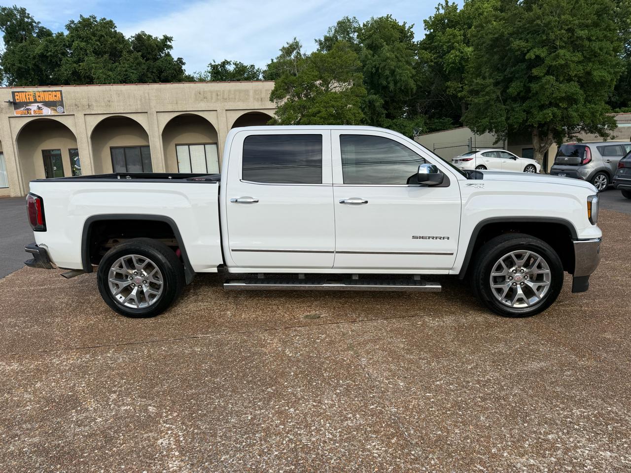 GMC Sierra 1500 SLT Crew Cab Short Box 4WD 2018