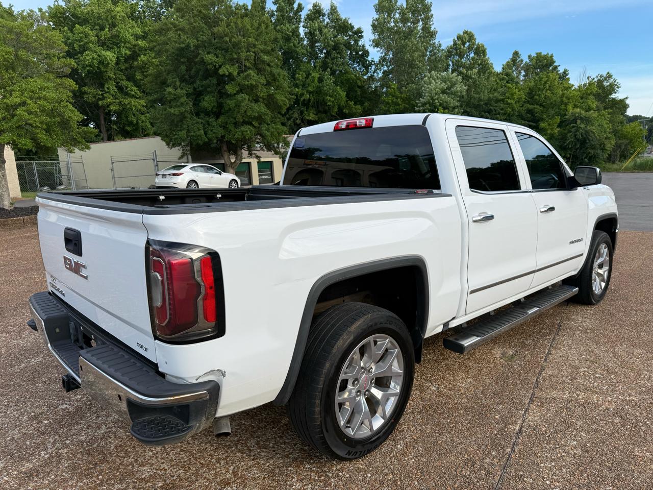GMC Sierra 1500 SLT Crew Cab Short Box 4WD 2018