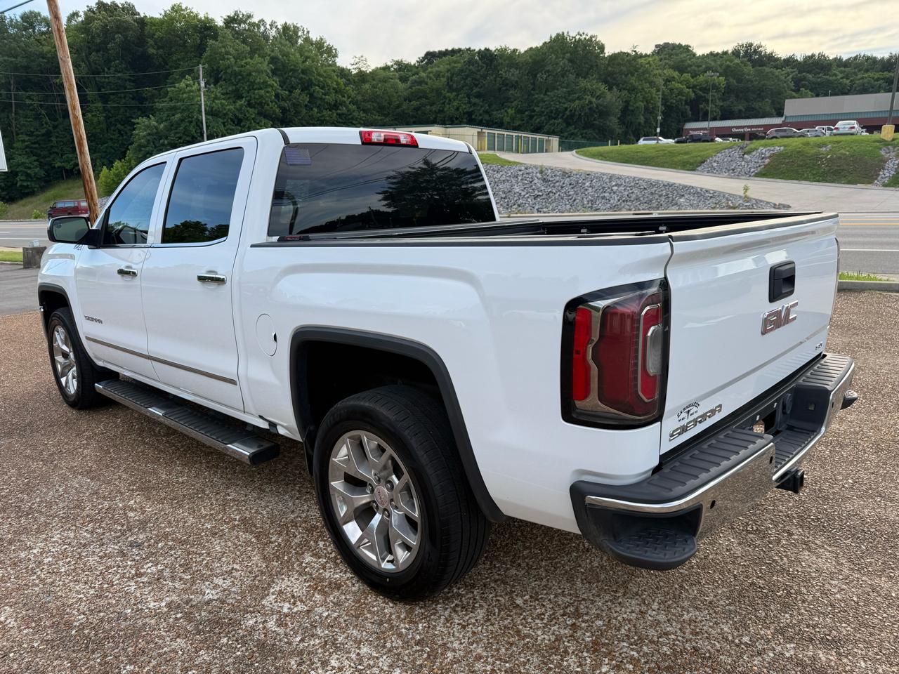 GMC Sierra 1500 SLT Crew Cab Short Box 4WD 2018