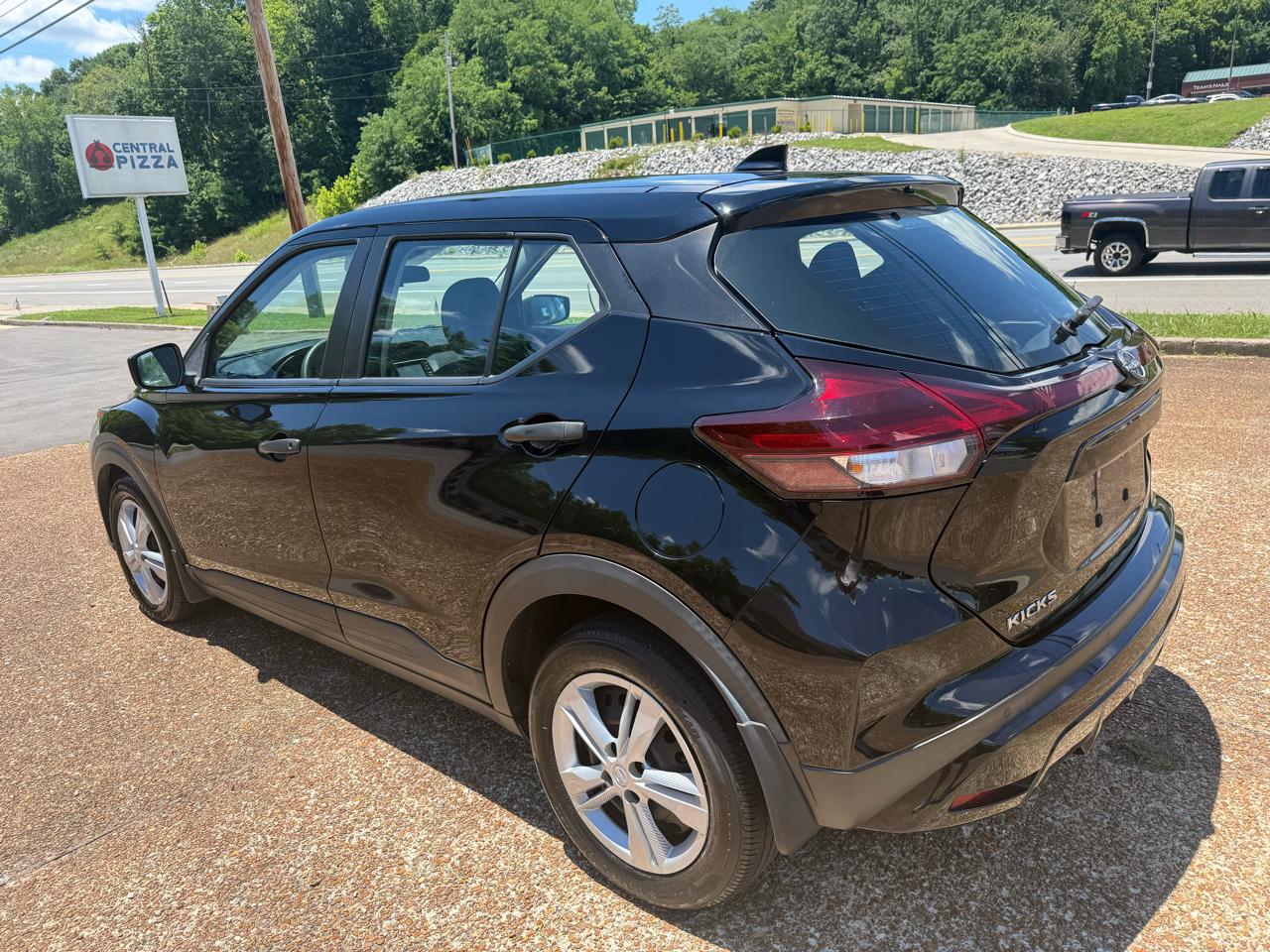 Nissan Kicks S 2022