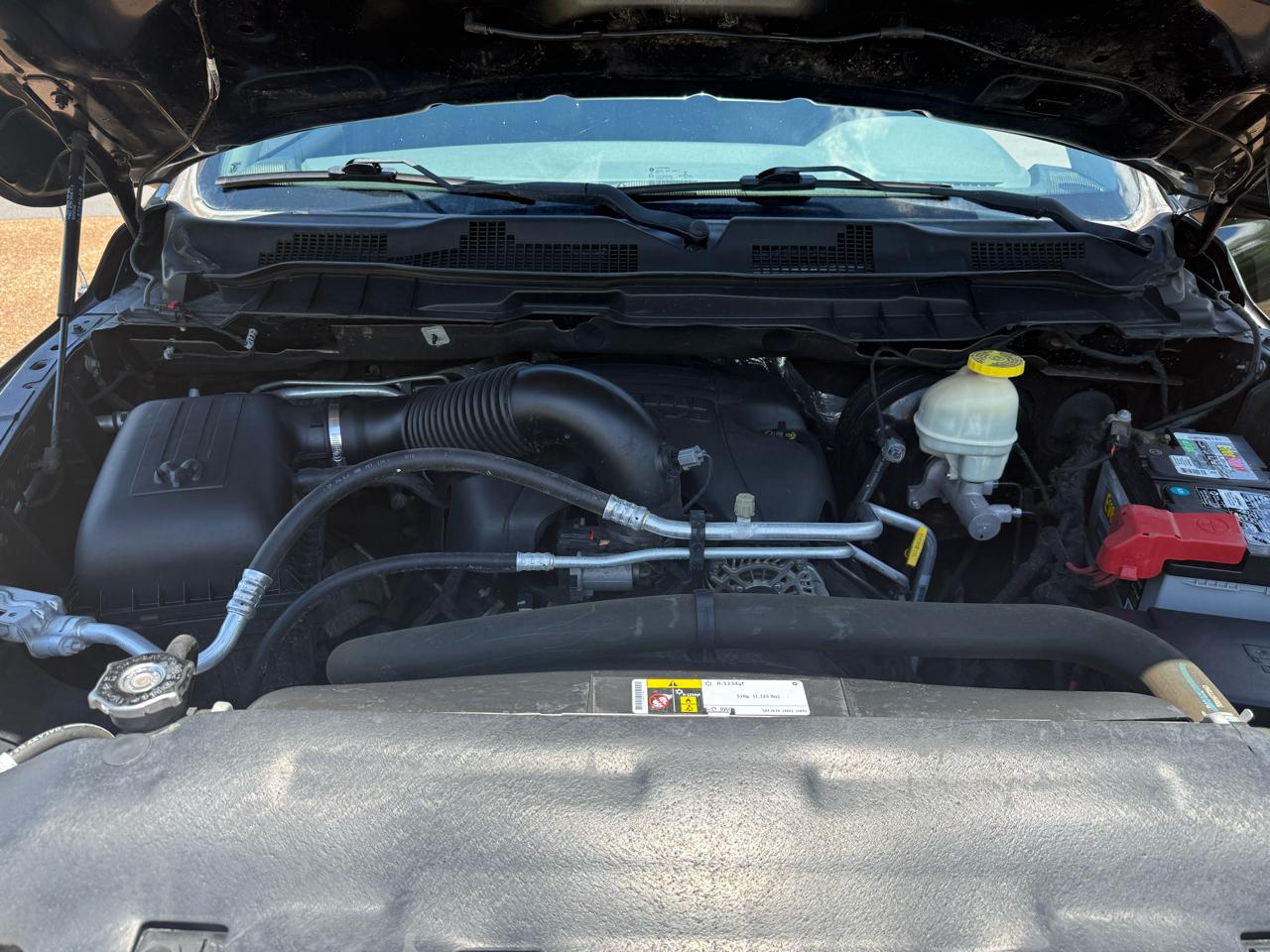 RAM 1500 SLT Crew Cab SWB 4WD 2017