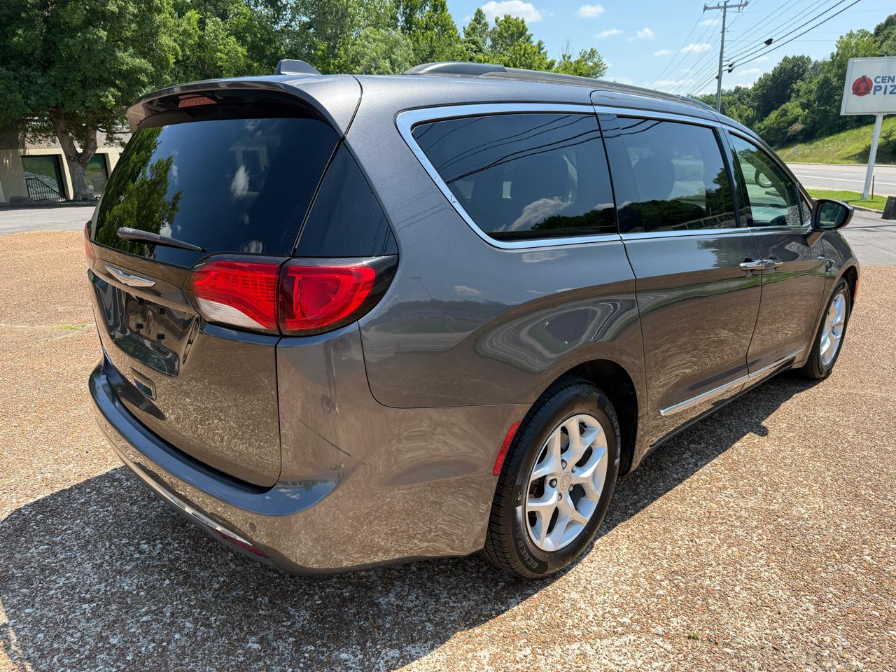 Chrysler Pacifica Touring-L 2017