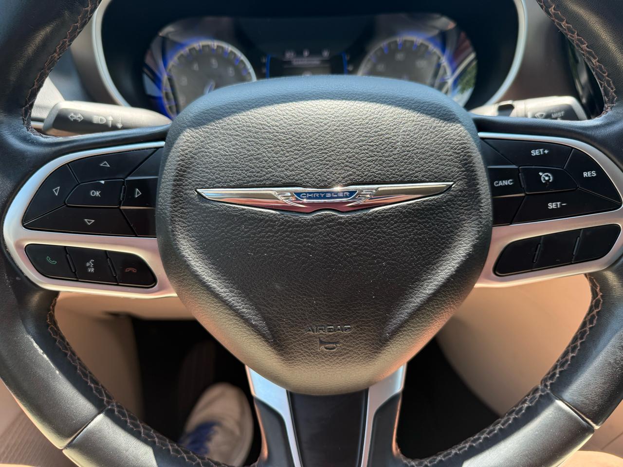 Chrysler Pacifica Touring-L 2017