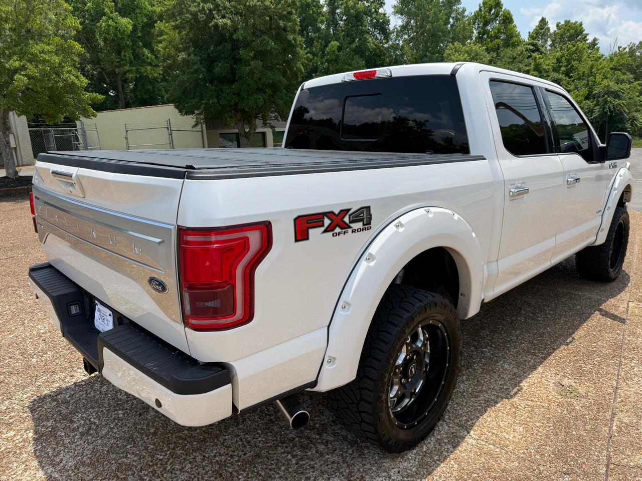 Ford F-150 Lariat SuperCrew 6.5-ft. Bed 4WD 2017