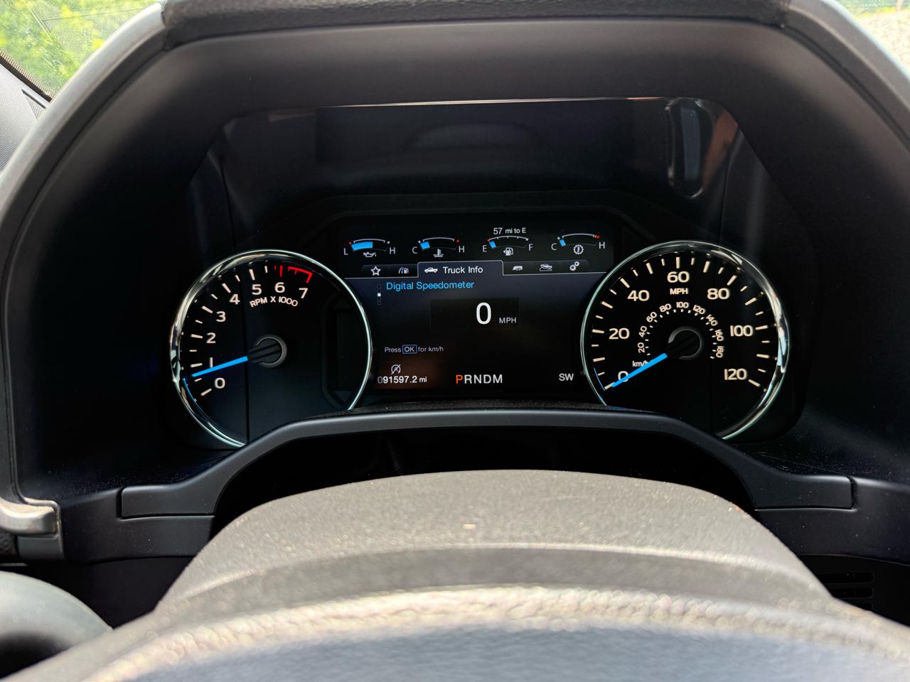 Ford F-150 Lariat SuperCrew 6.5-ft. Bed 4WD 2017