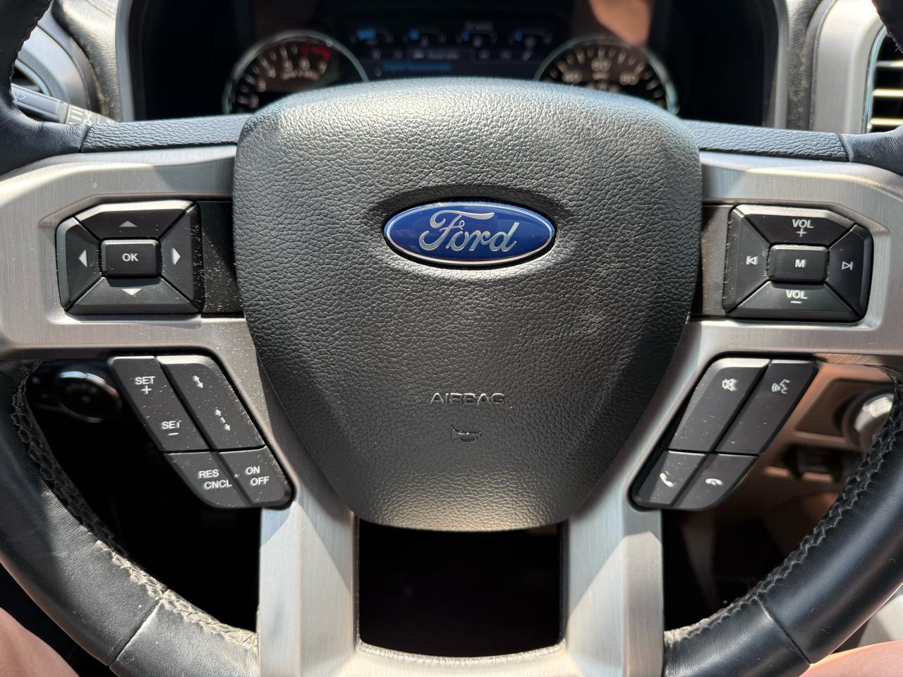 Ford F-150 Lariat SuperCrew 6.5-ft. Bed 4WD 2017