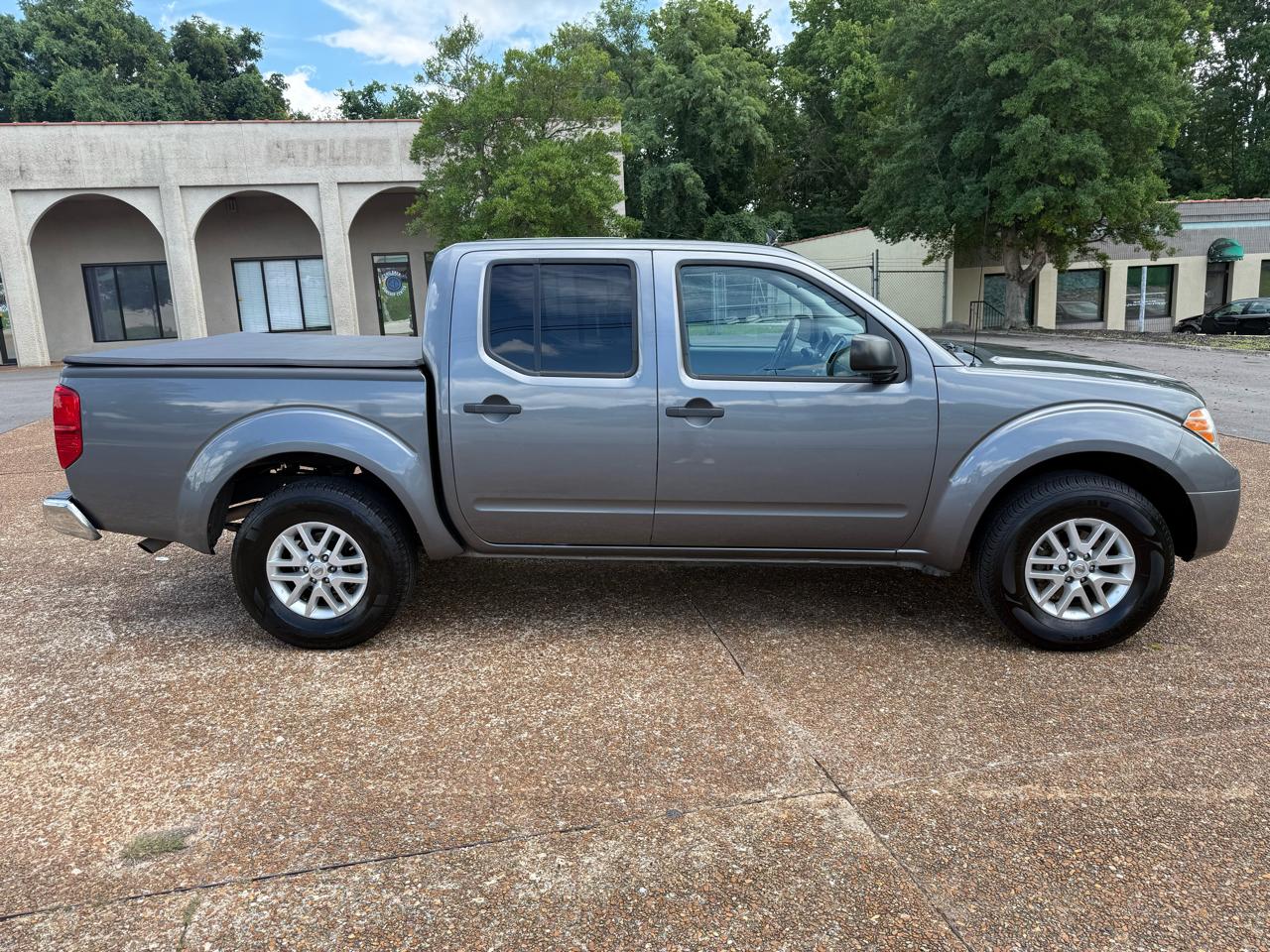 Nissan Frontier SV 2019