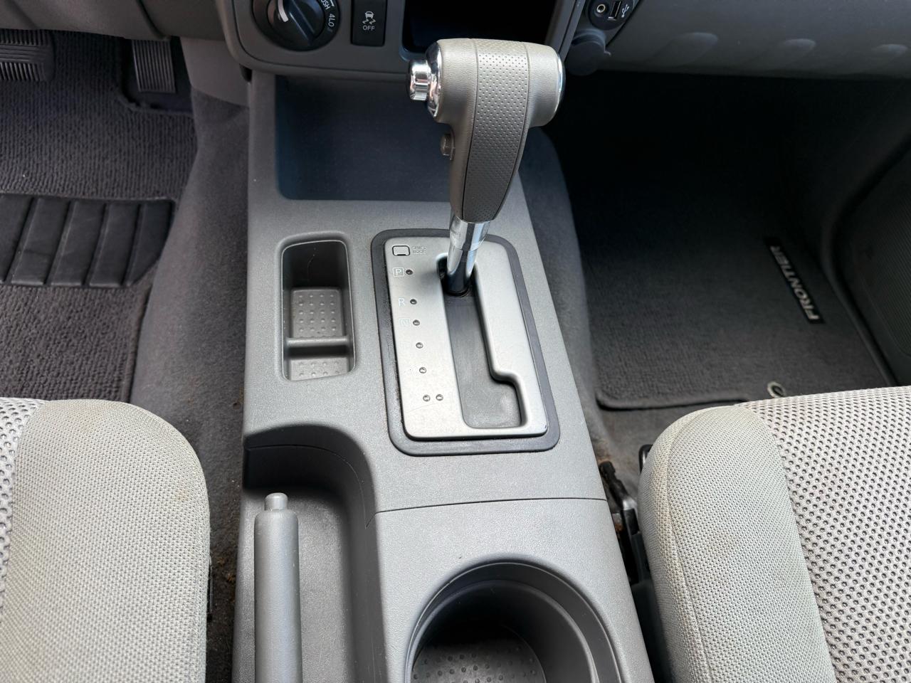 Nissan Frontier SV 2019