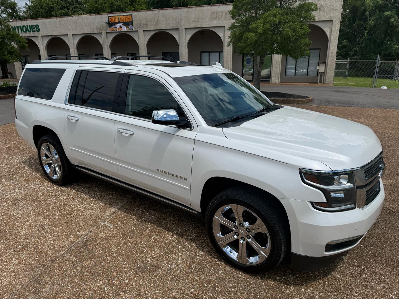 Chevrolet Suburban Premier 4WD 2017