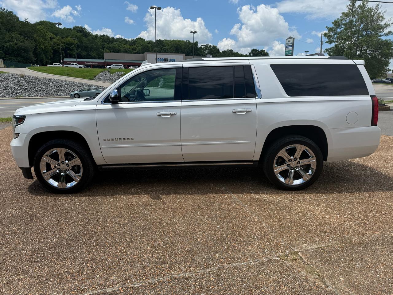 Chevrolet Suburban Premier 4WD 2017
