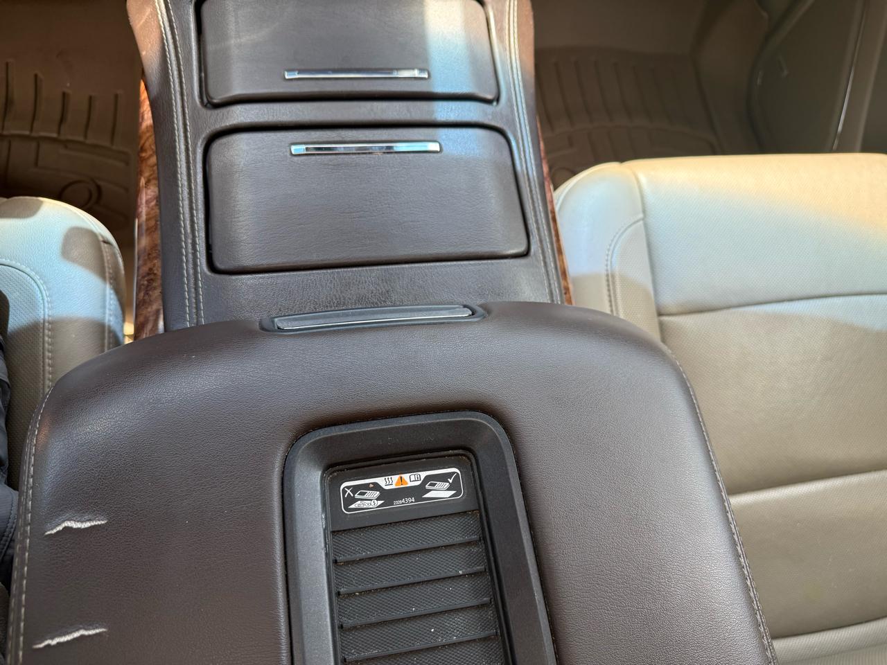Chevrolet Suburban Premier 4WD 2017