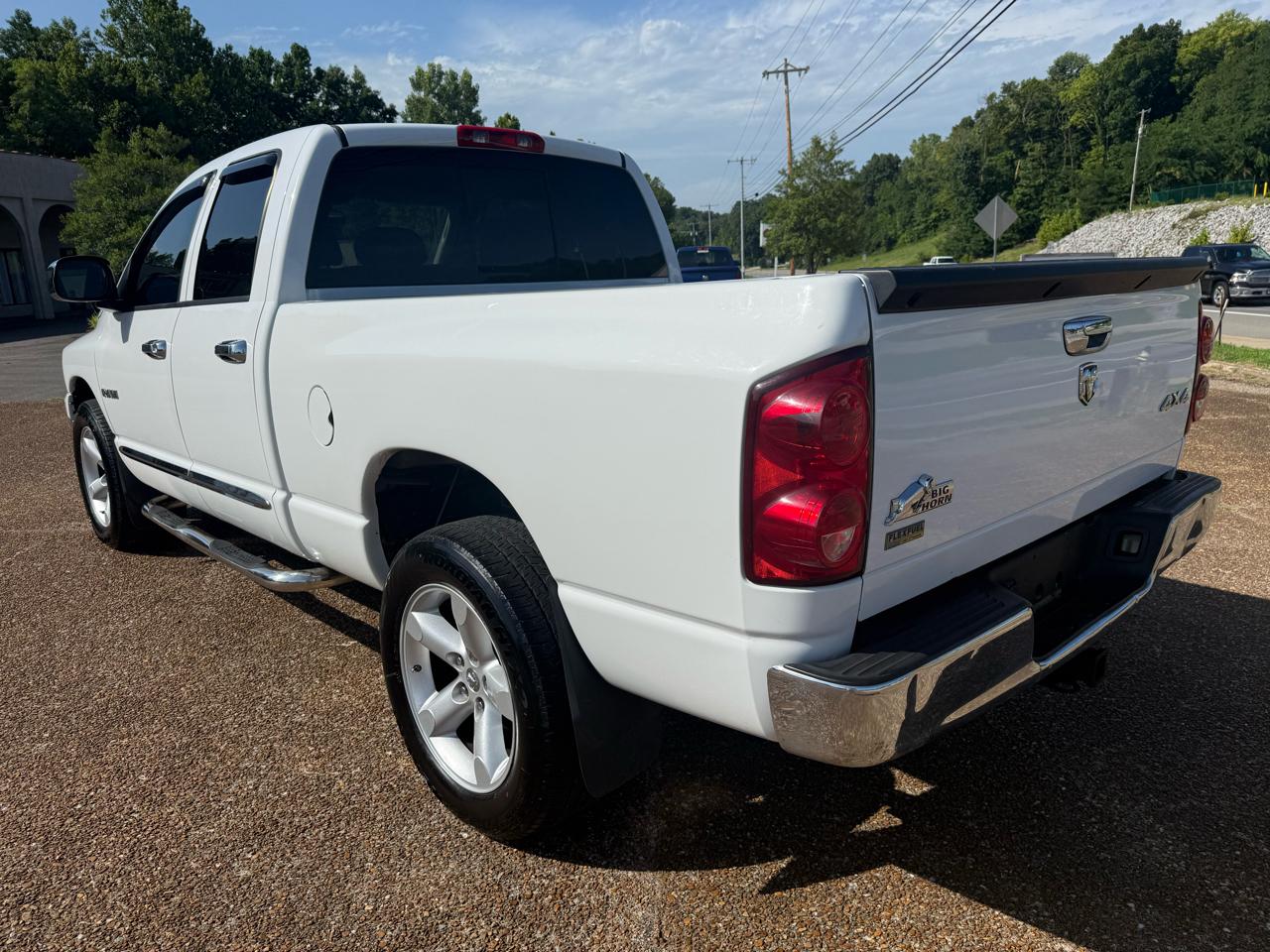 Dodge Ram 1500 SXT Quad Cab Long Bed 4WD 2008