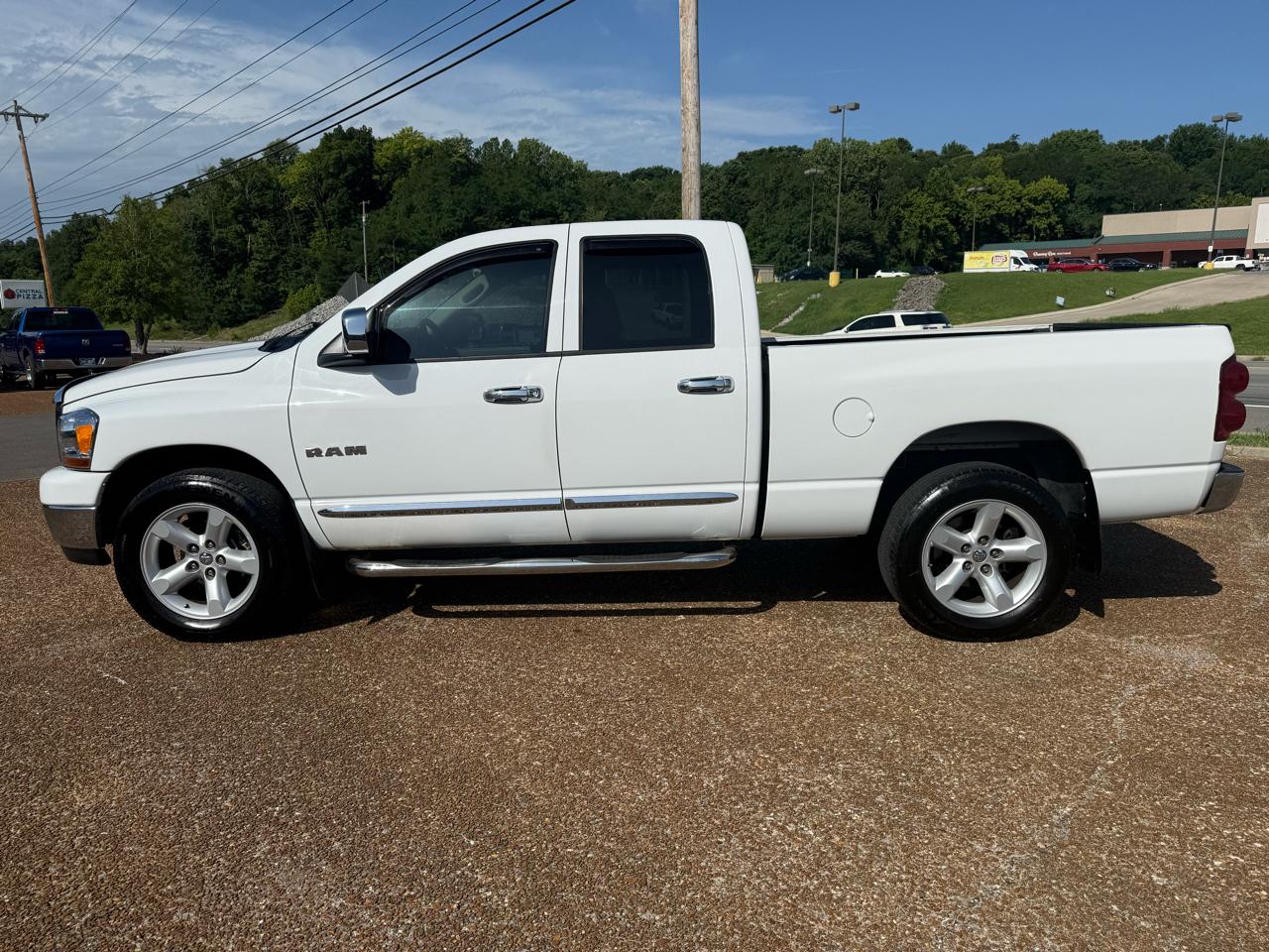 Dodge Ram 1500 SXT Quad Cab Long Bed 4WD 2008
