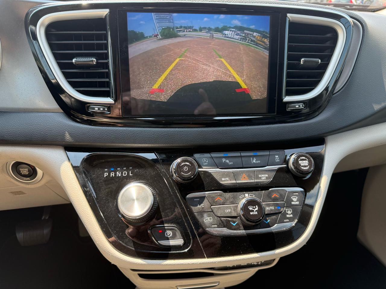 Chrysler Pacifica Touring-L 2022