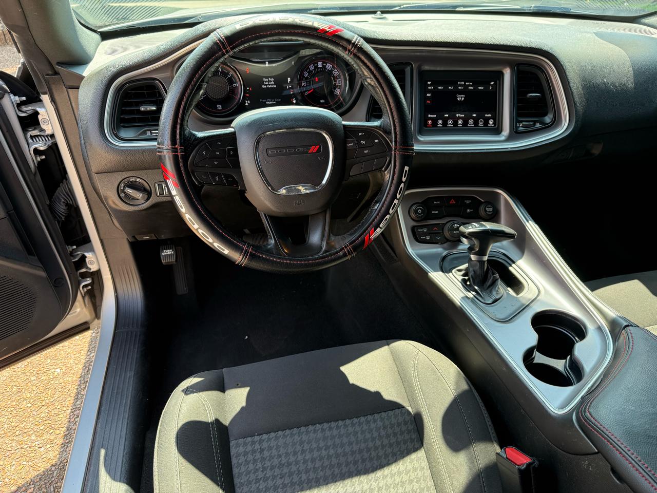 Dodge Challenger SXT 2019