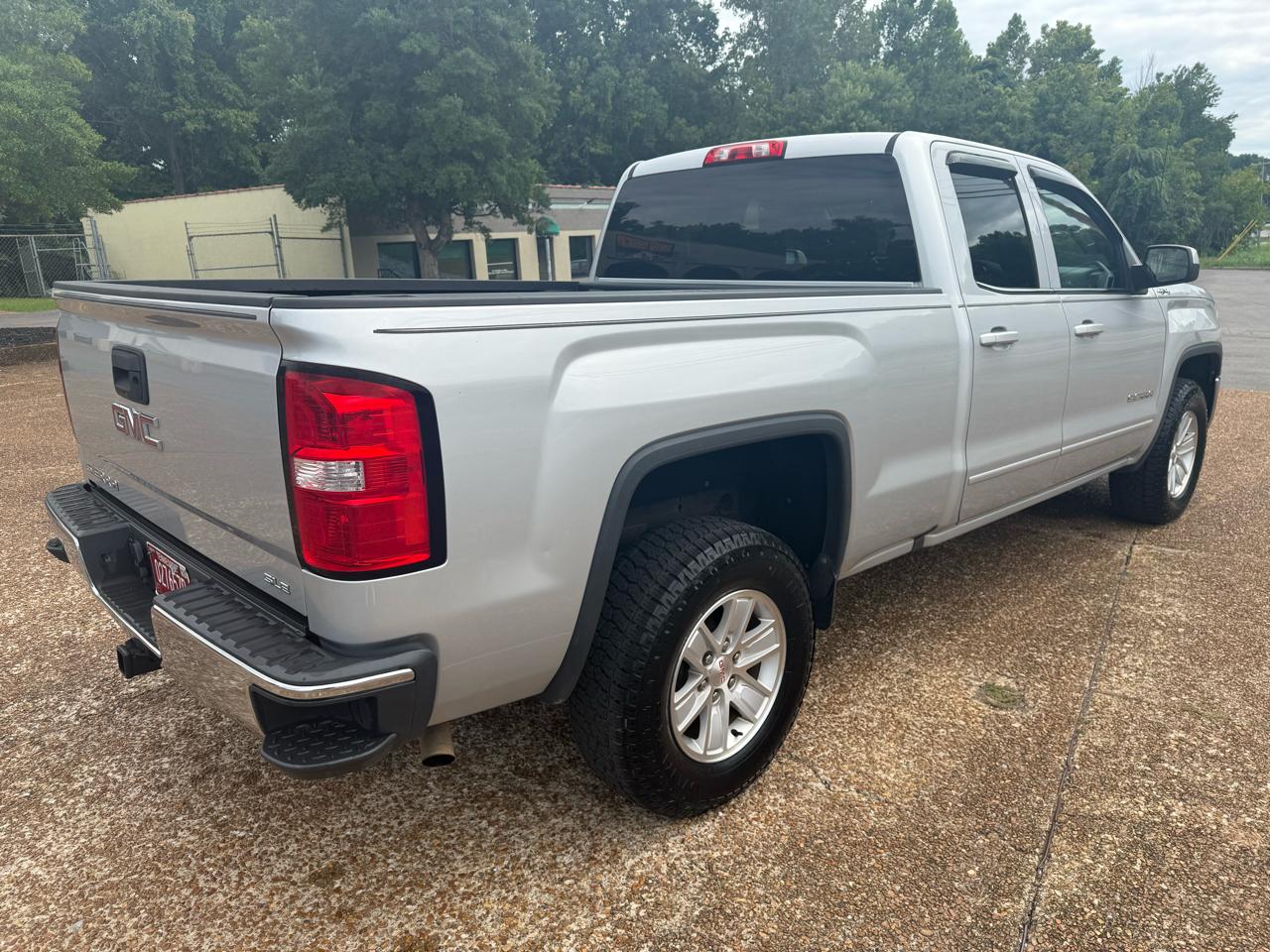 GMC Sierra 1500 SLE Double Cab 4WD 2018