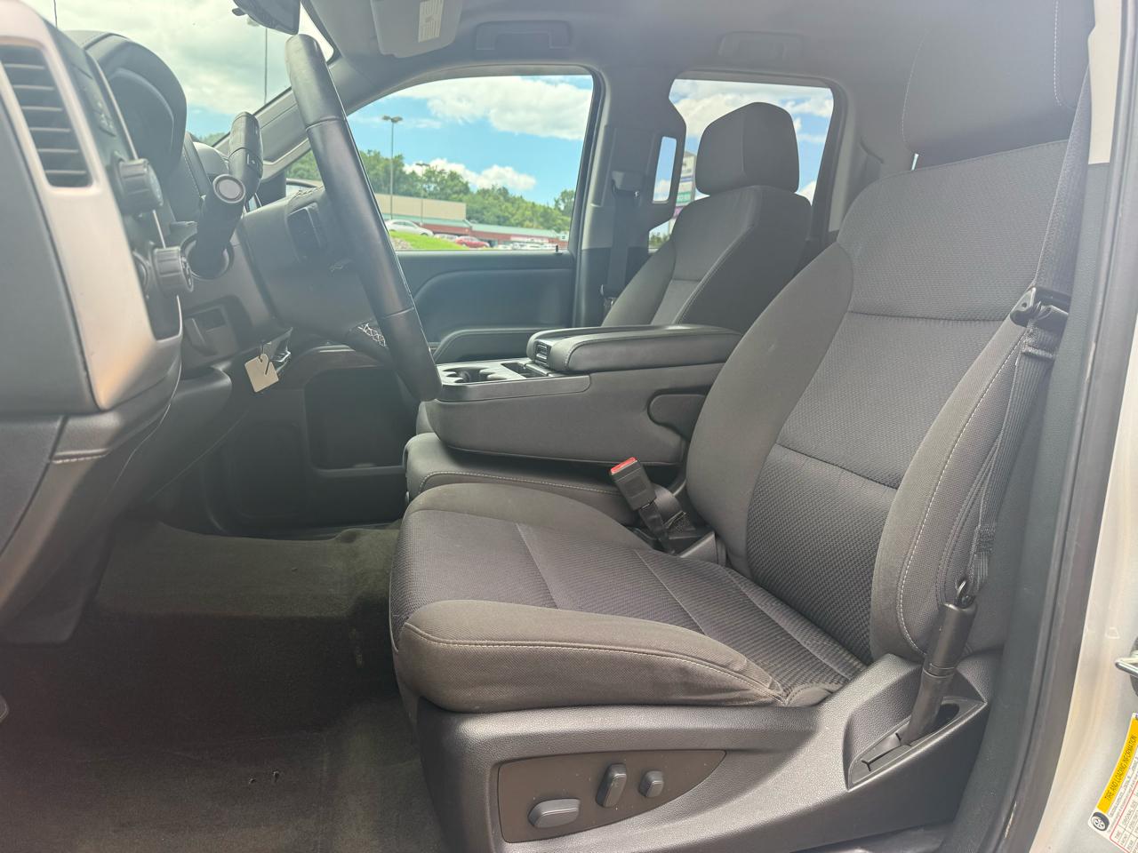 GMC Sierra 1500 SLE Double Cab 4WD 2018