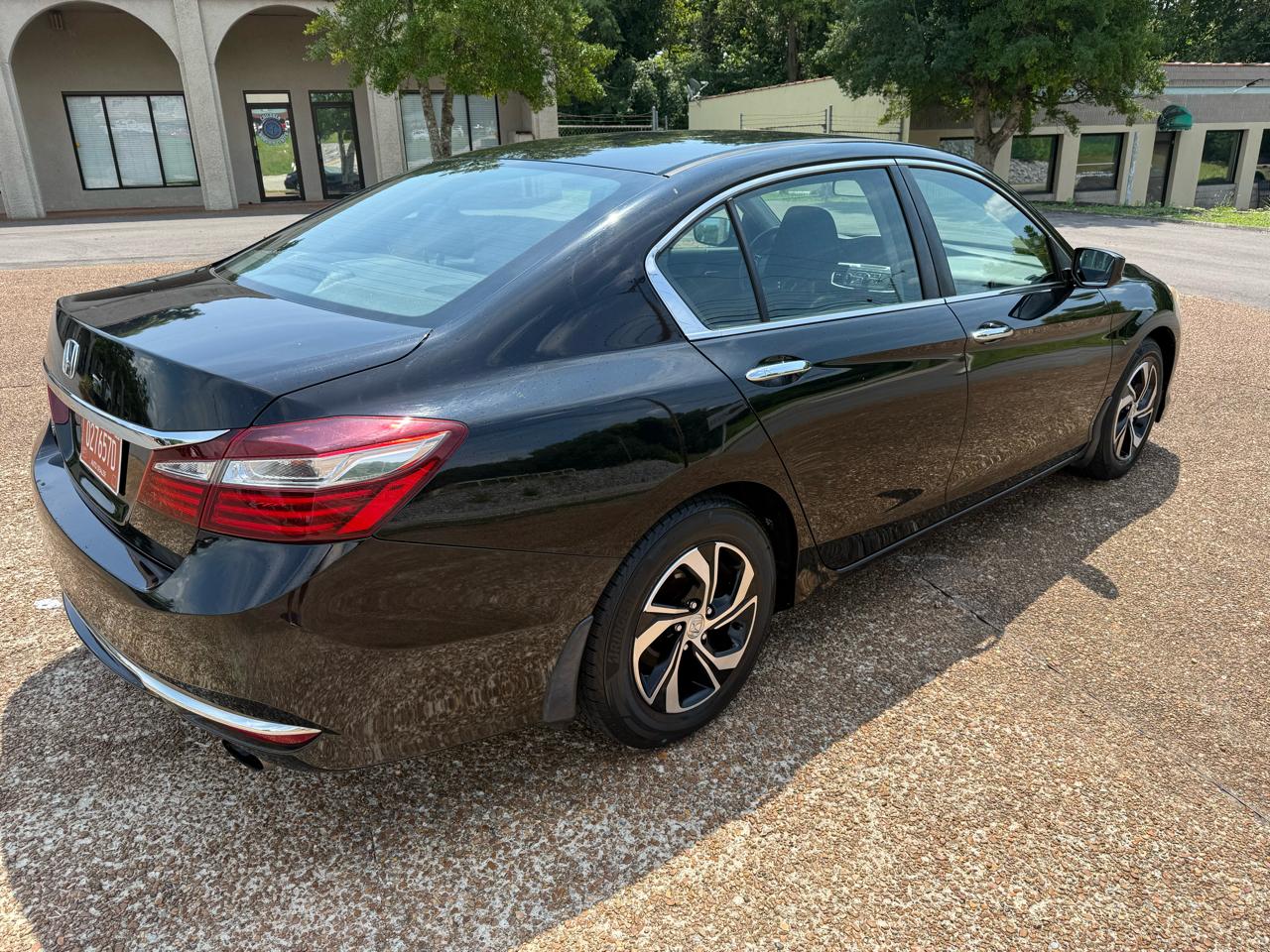 Honda Accord LX Sedan CVT 2017