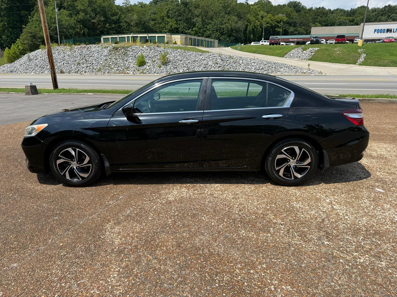 Honda Accord LX Sedan CVT 2017