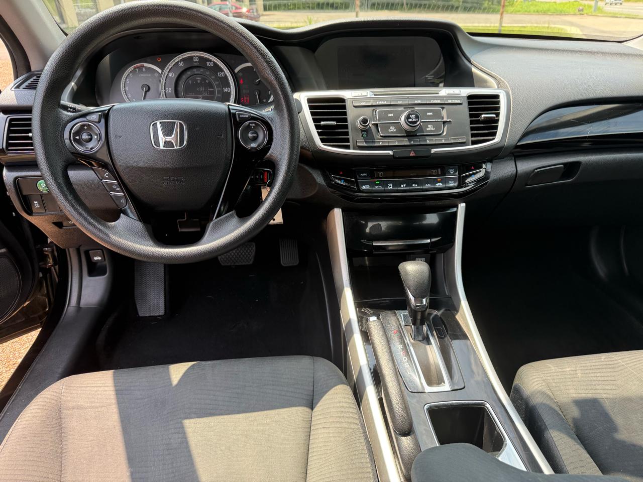 Honda Accord LX Sedan CVT 2017
