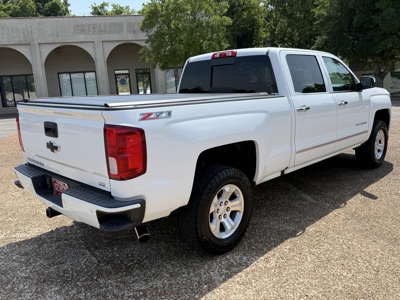 Chevrolet Silverado 1500 LTZ Crew Cab 4WD 2017