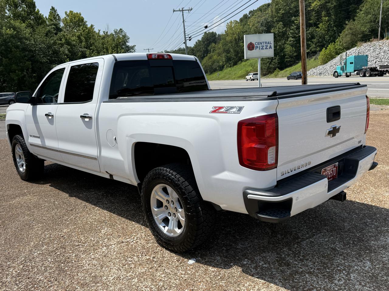 Chevrolet Silverado 1500 LTZ Crew Cab 4WD 2017