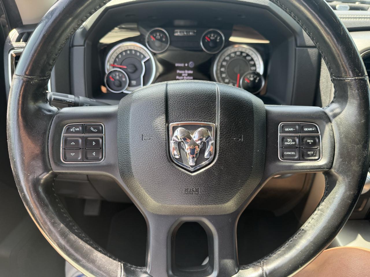 RAM 1500 Sport Crew Cab SWB 2WD 2016
