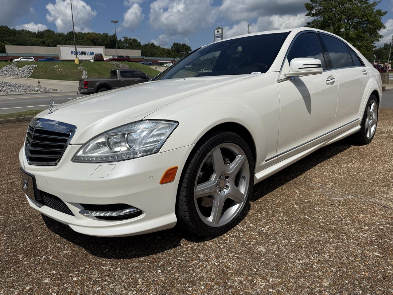 2013 Mercedes-Benz S-Class S550