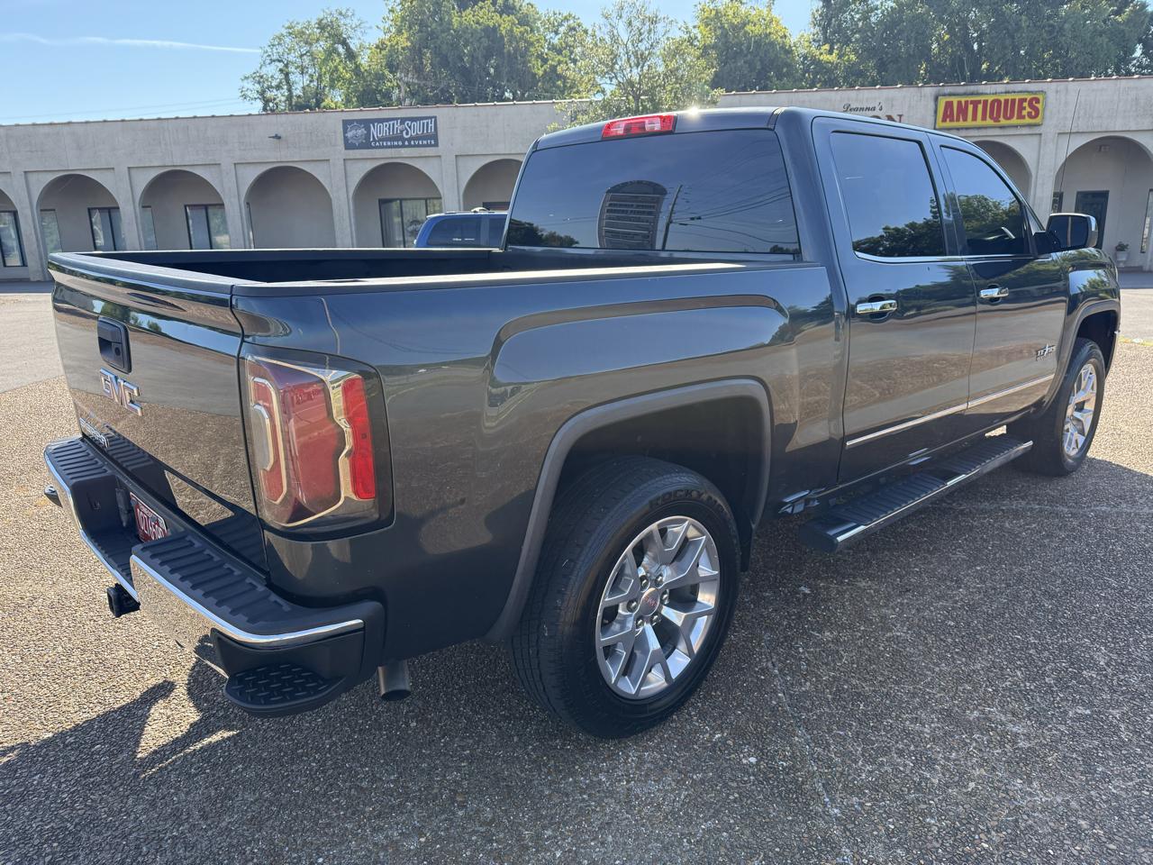 GMC Sierra 1500 SLT Crew Cab Short Box 4WD 2018