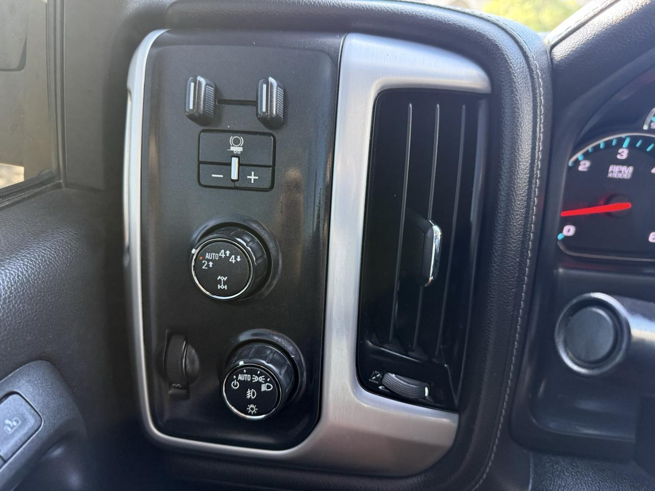 GMC Sierra 1500 SLT Crew Cab Short Box 4WD 2018
