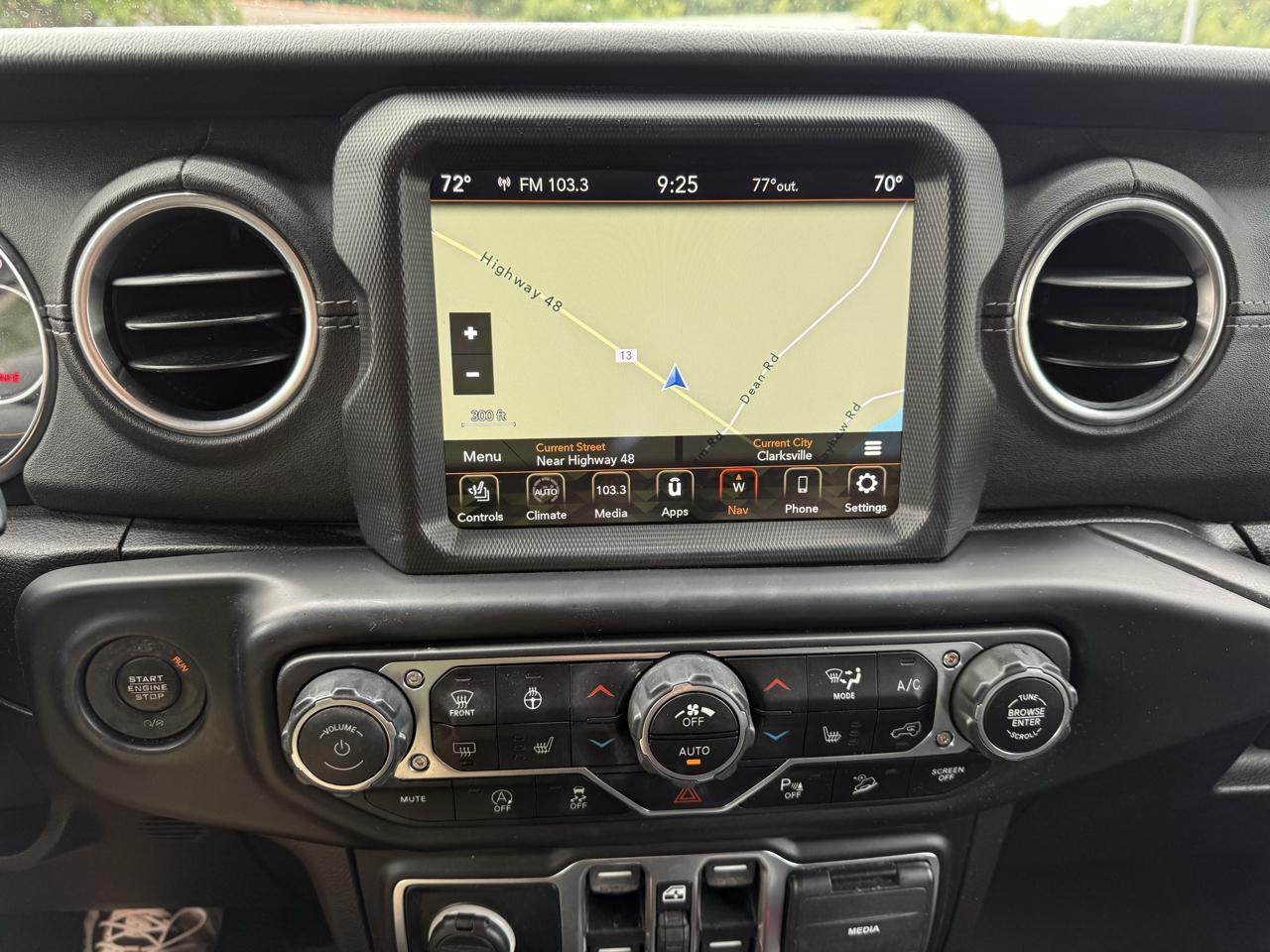 Jeep Wrangler Unlimited Sahara 2019