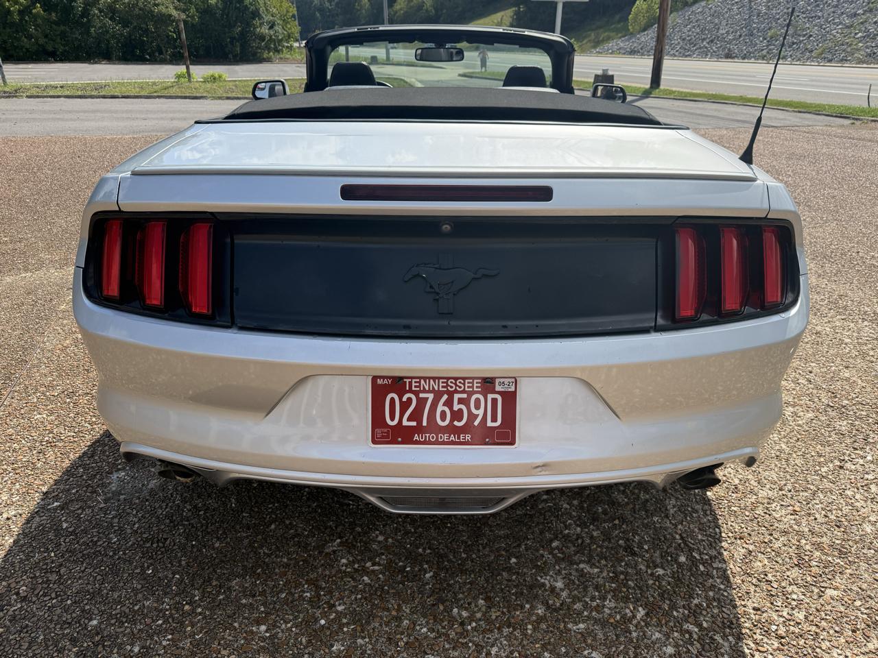 Ford Mustang V6 Convertible 2015