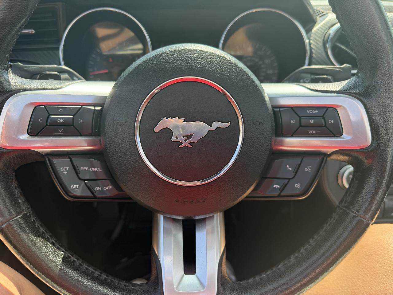 Ford Mustang V6 Convertible 2015