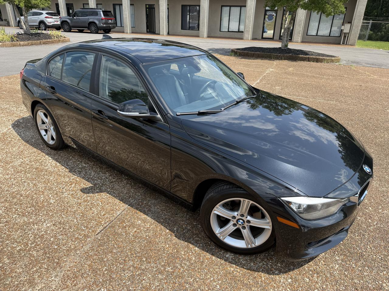 BMW 3-Series 328i Sedan 2014