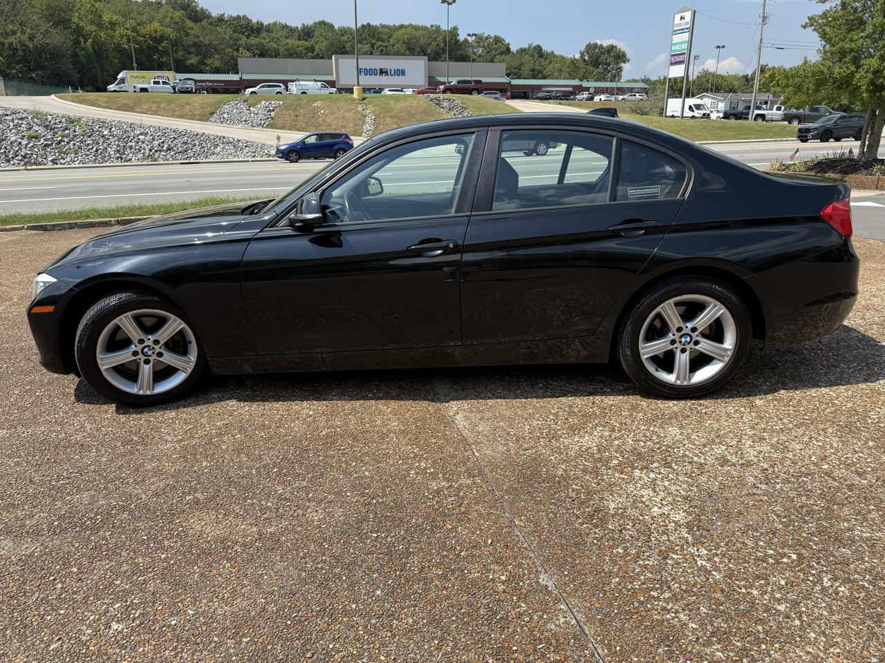 BMW 3-Series 328i Sedan 2014