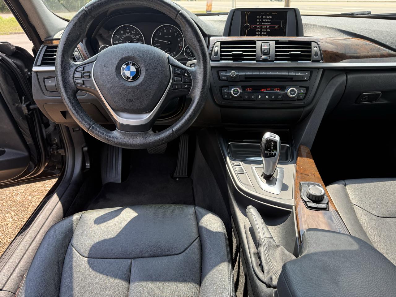 BMW 3-Series 328i Sedan 2014