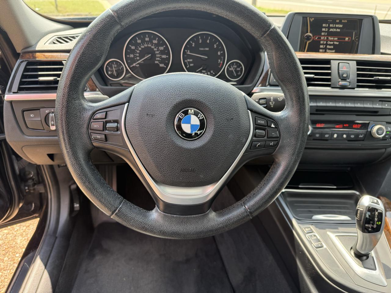 BMW 3-Series 328i Sedan 2014