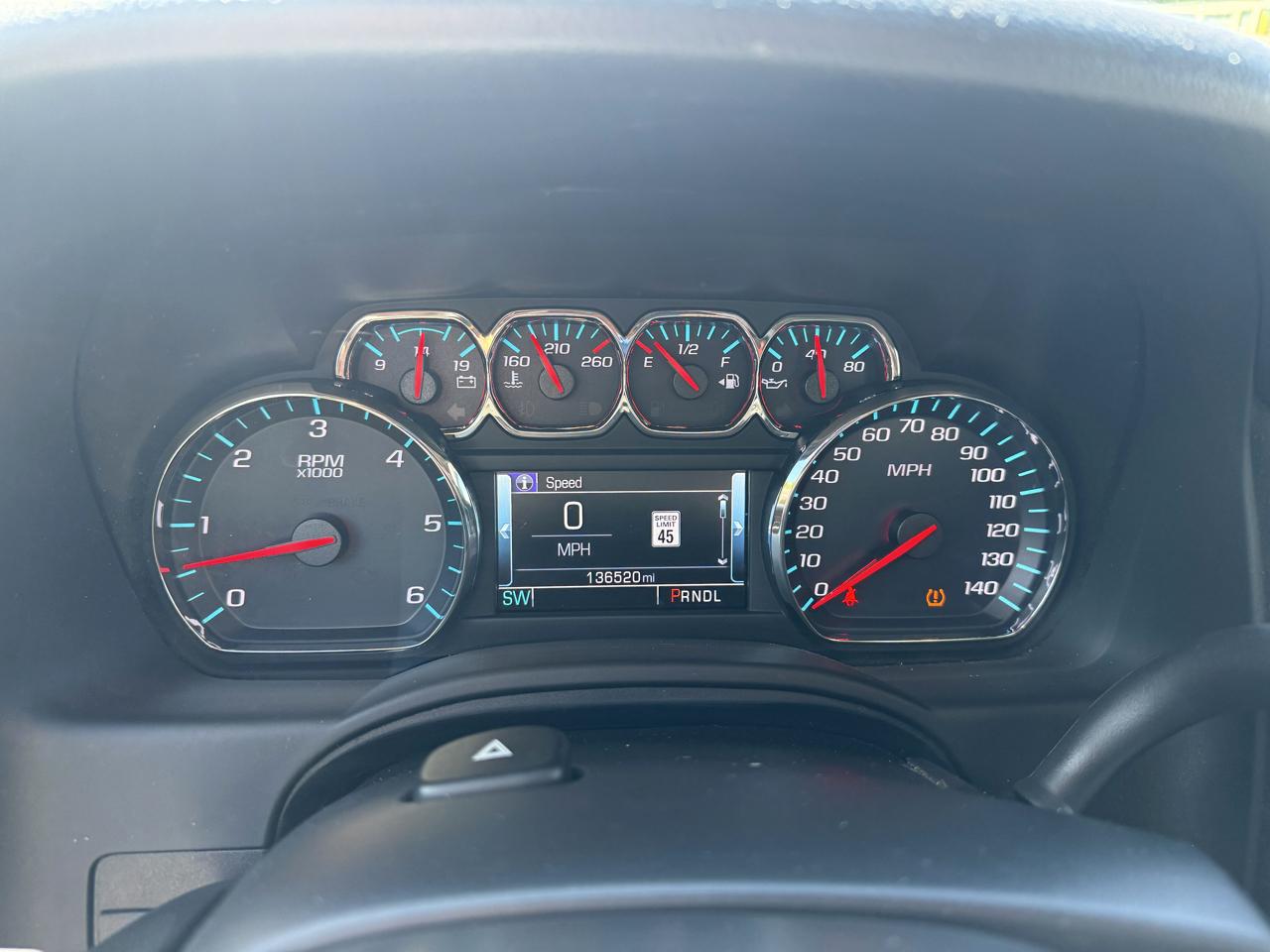 Chevrolet Suburban LT 4WD 2019
