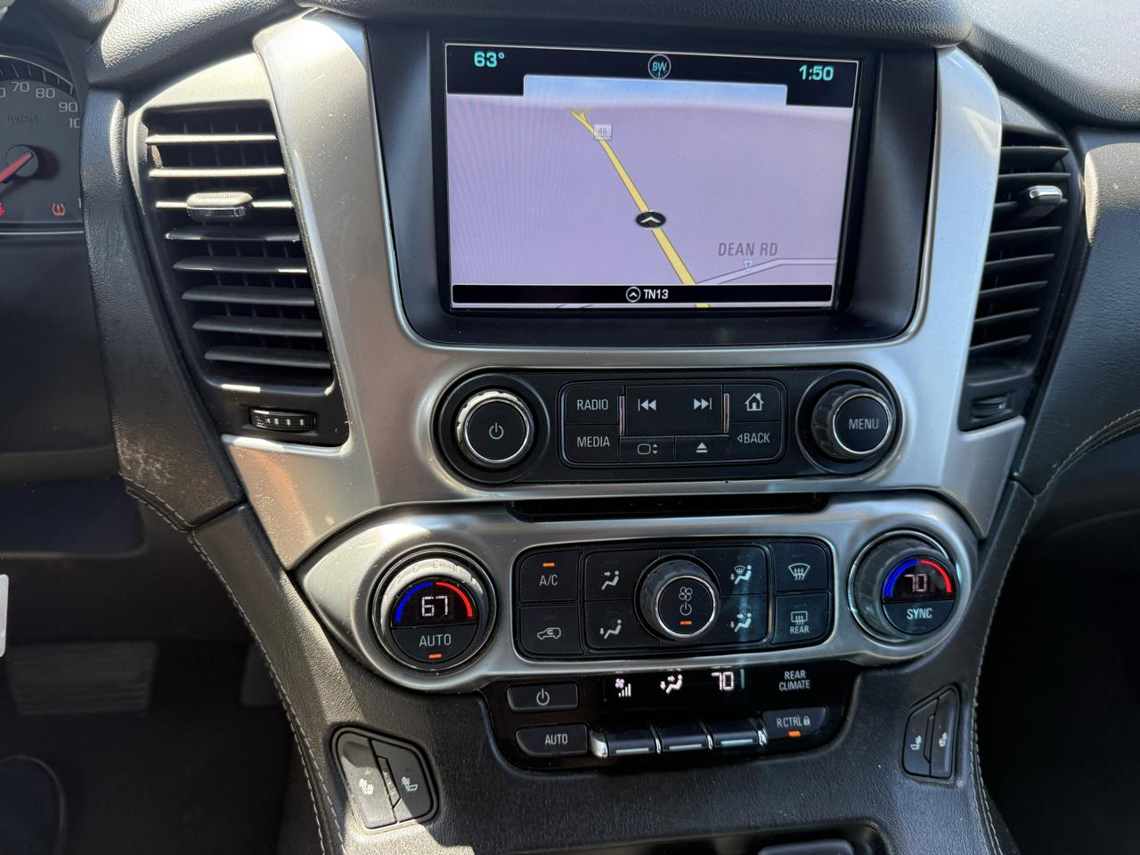 Chevrolet Suburban LT 4WD 2019