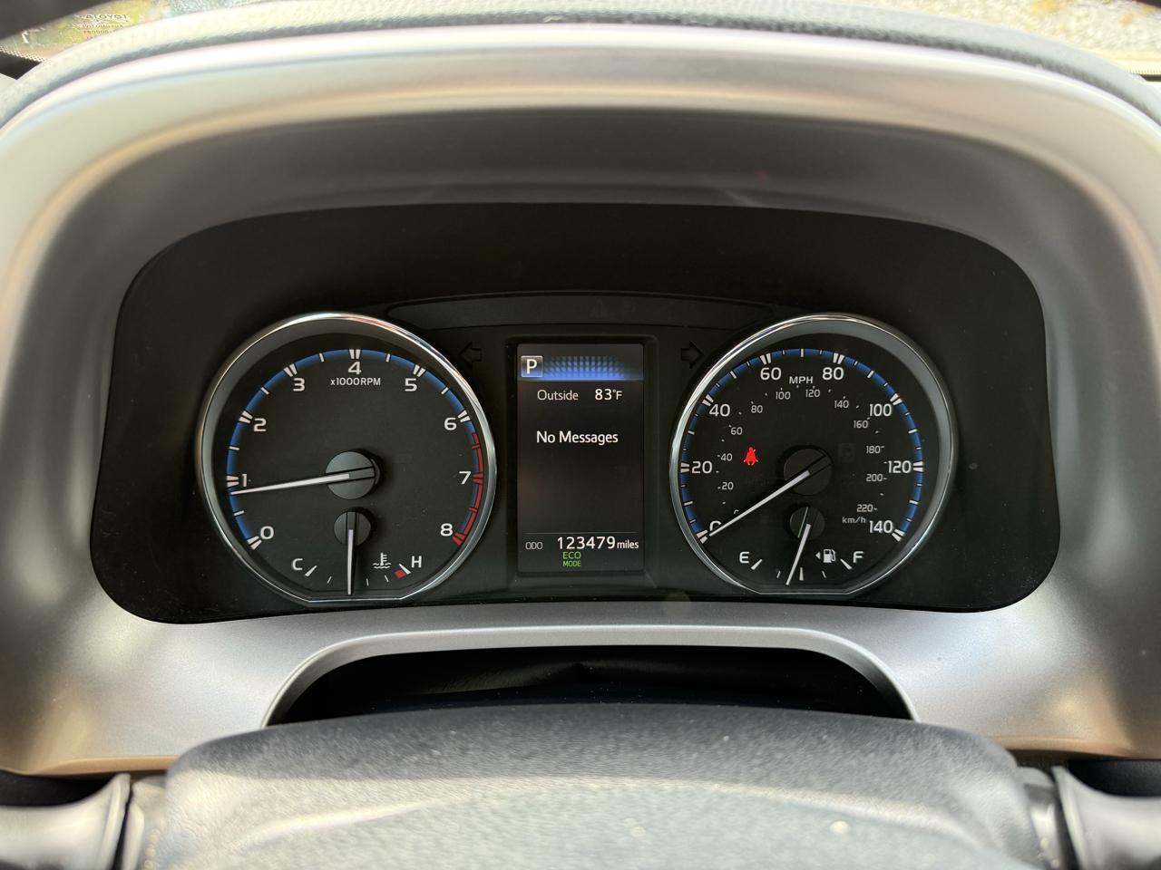 Toyota RAV4 Limited AWD 2017