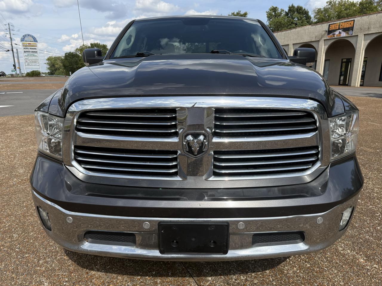 RAM 1500 SLT Crew Cab SWB 4WD 2018