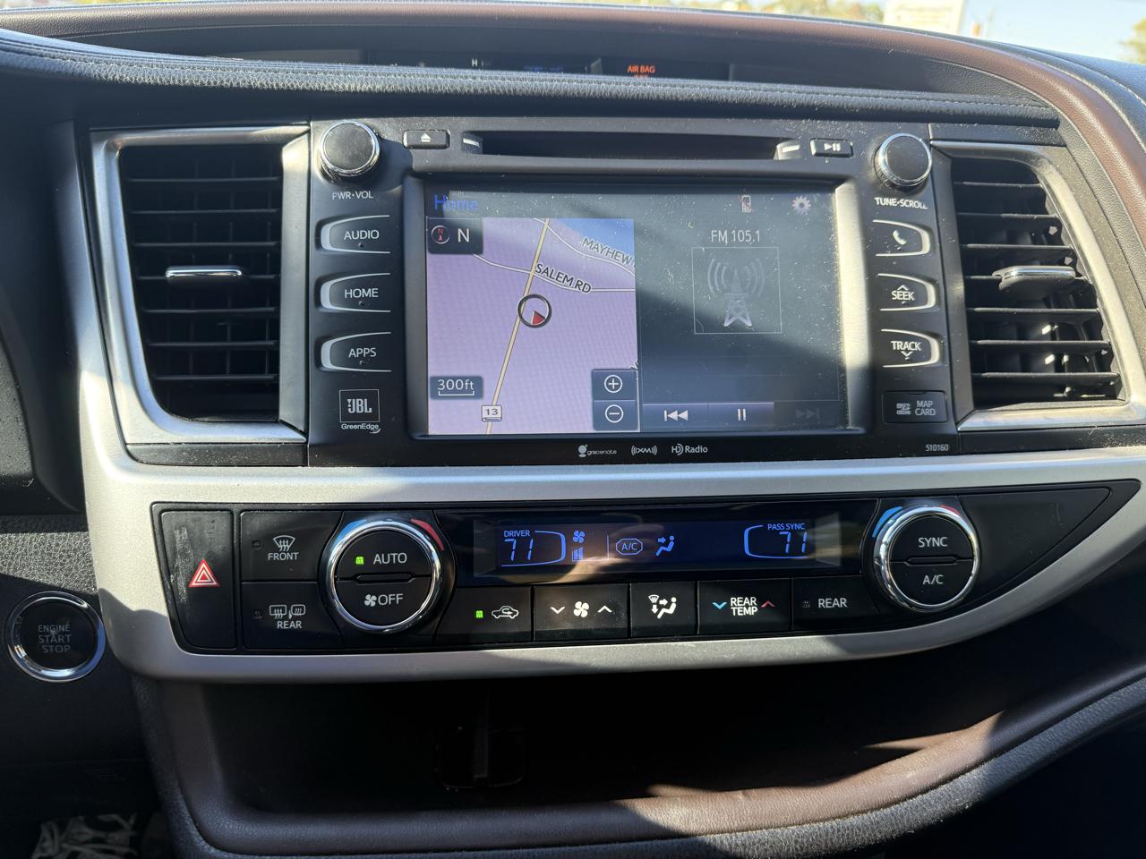 Toyota Highlander Limited FWD V6 2016
