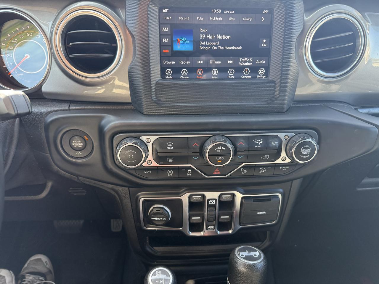 Jeep Wrangler Unlimited Sahara 2019