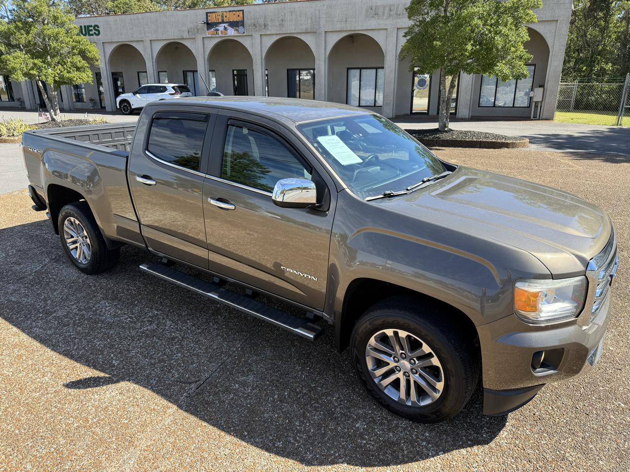 GMC Canyon SLT Crew Cab 4WD Short Box 2015