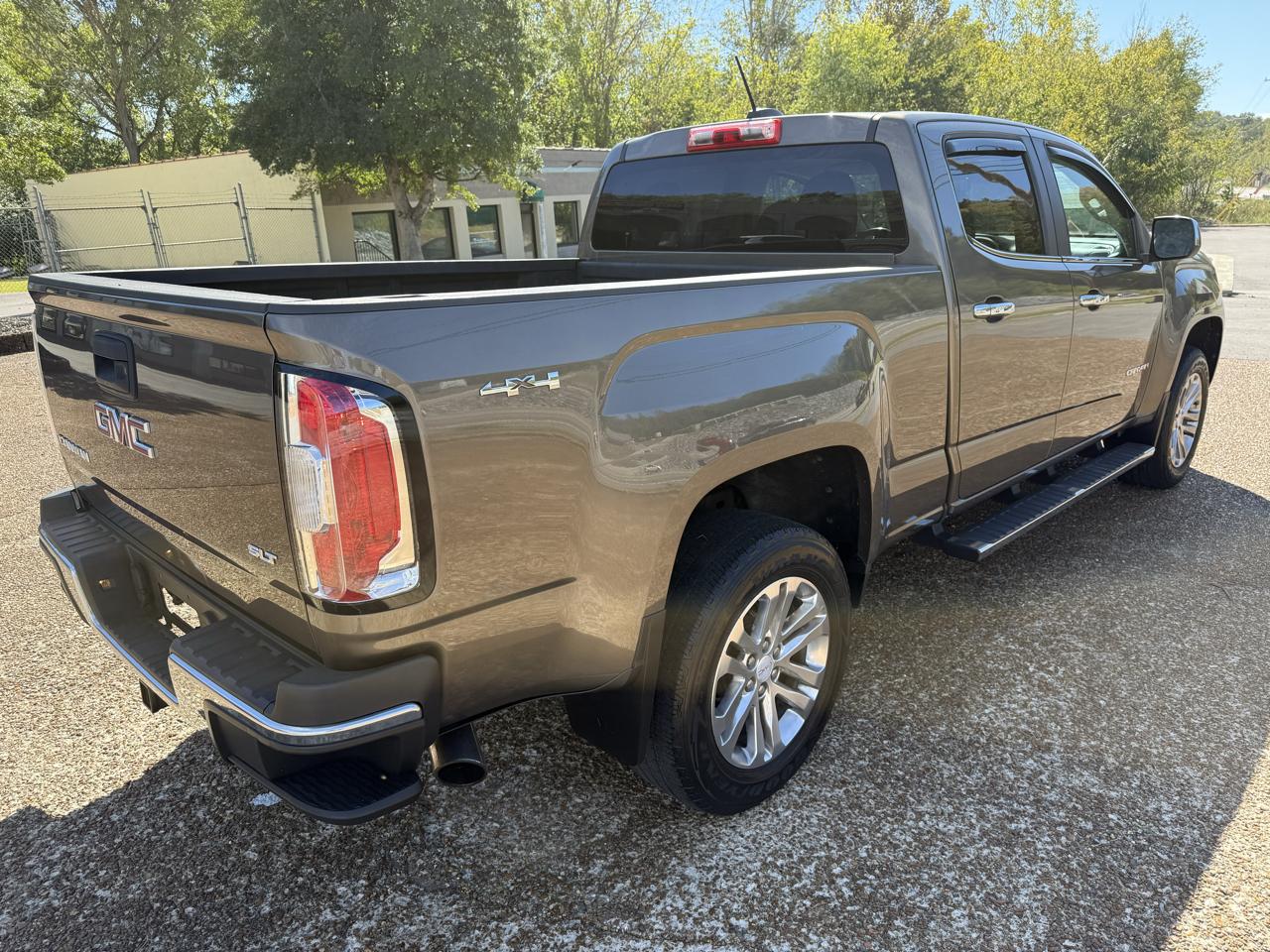 GMC Canyon SLT Crew Cab 4WD Short Box 2015
