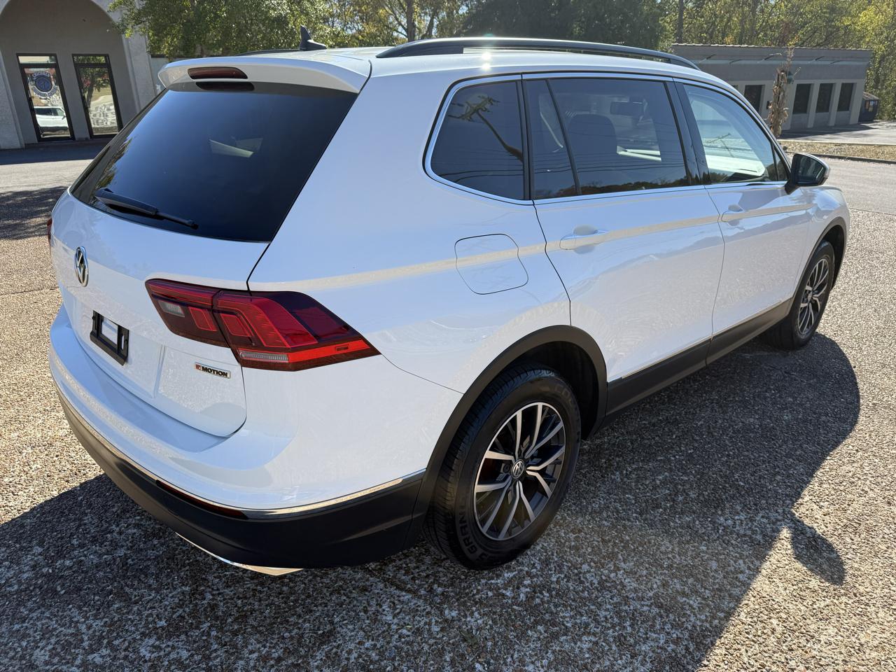 Volkswagen Tiguan SE 4Motion AWD 2020