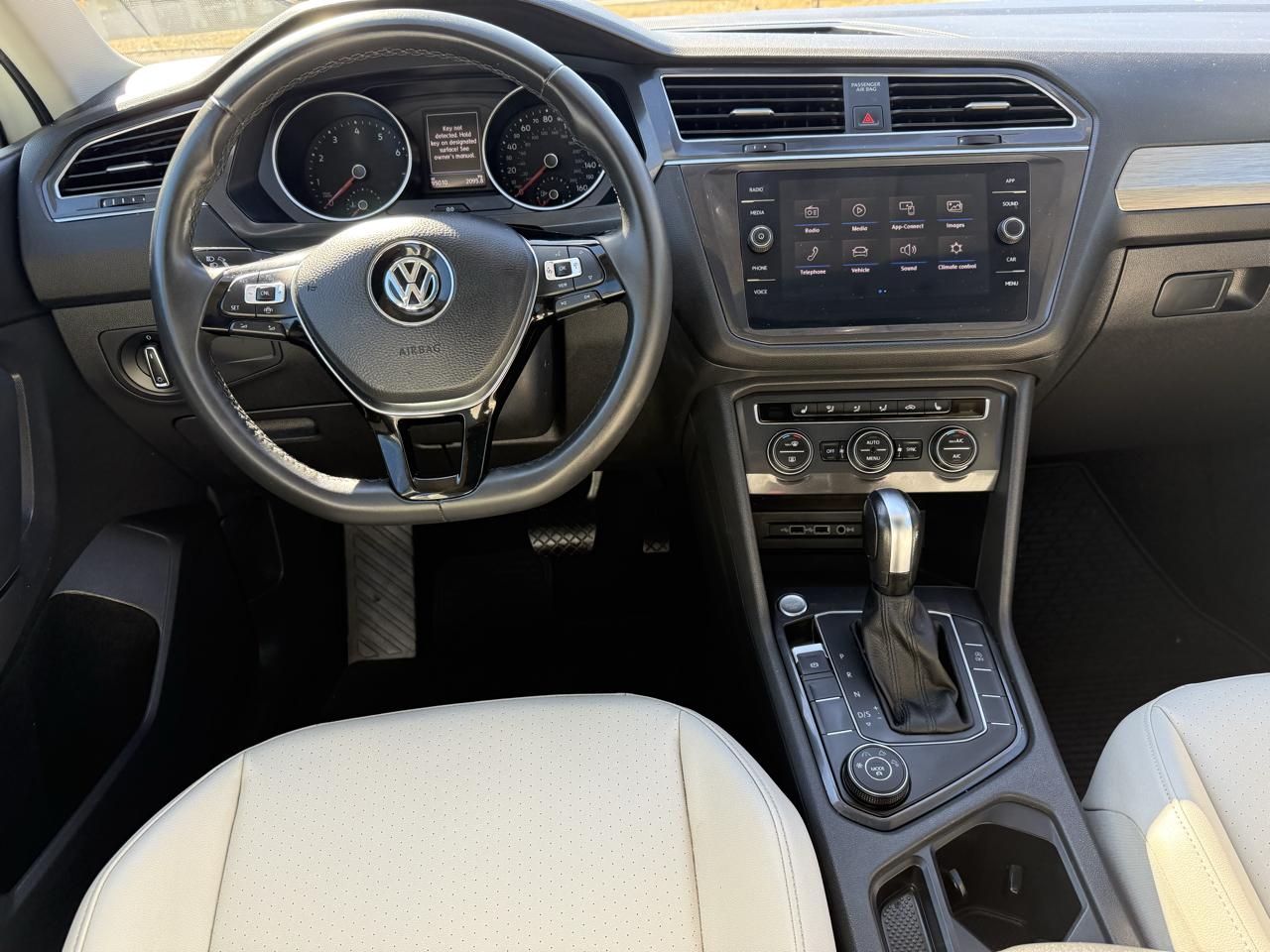 Volkswagen Tiguan SE 4Motion AWD 2020