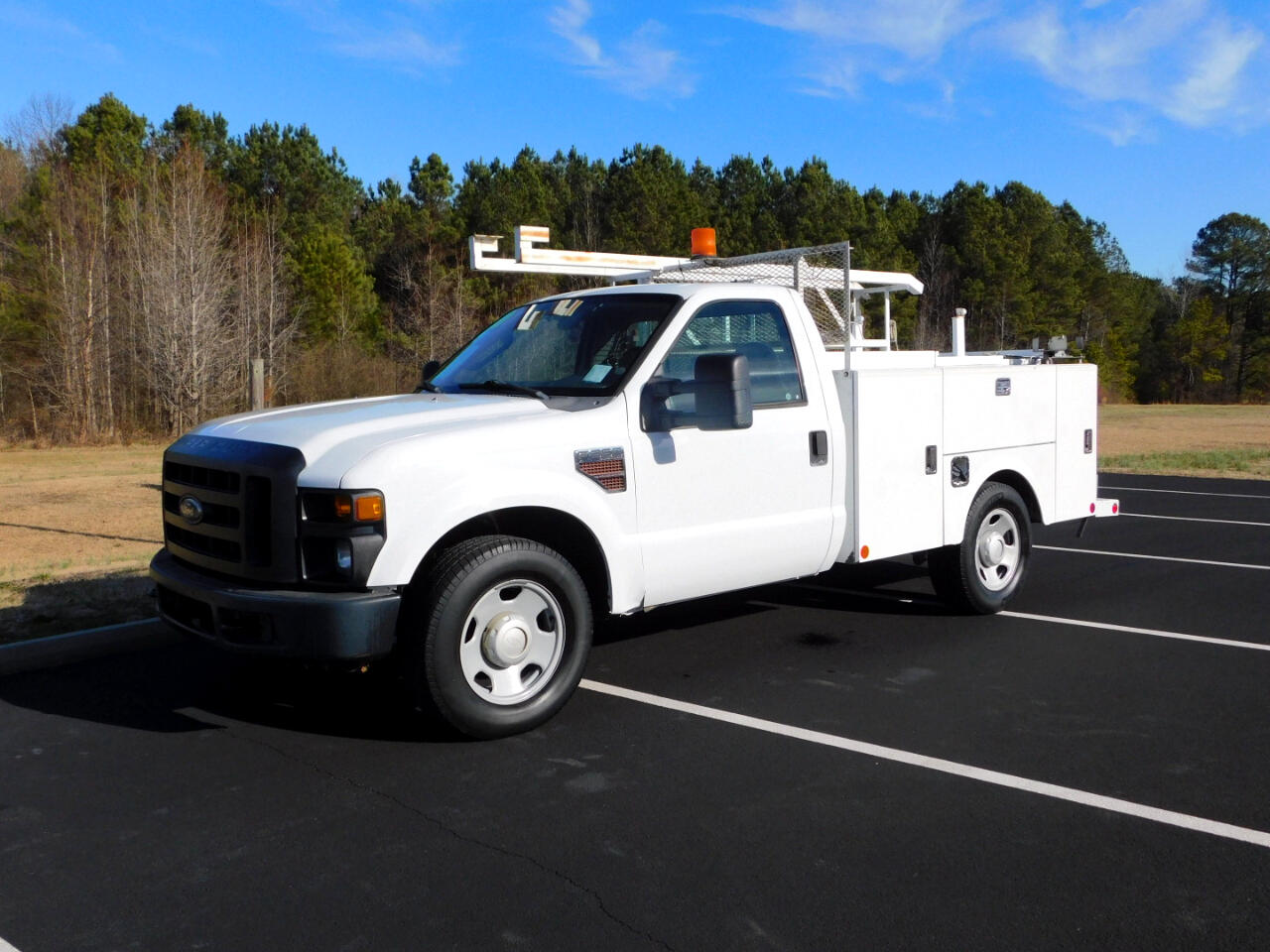Ford F-350 SD XL 2WD 2010