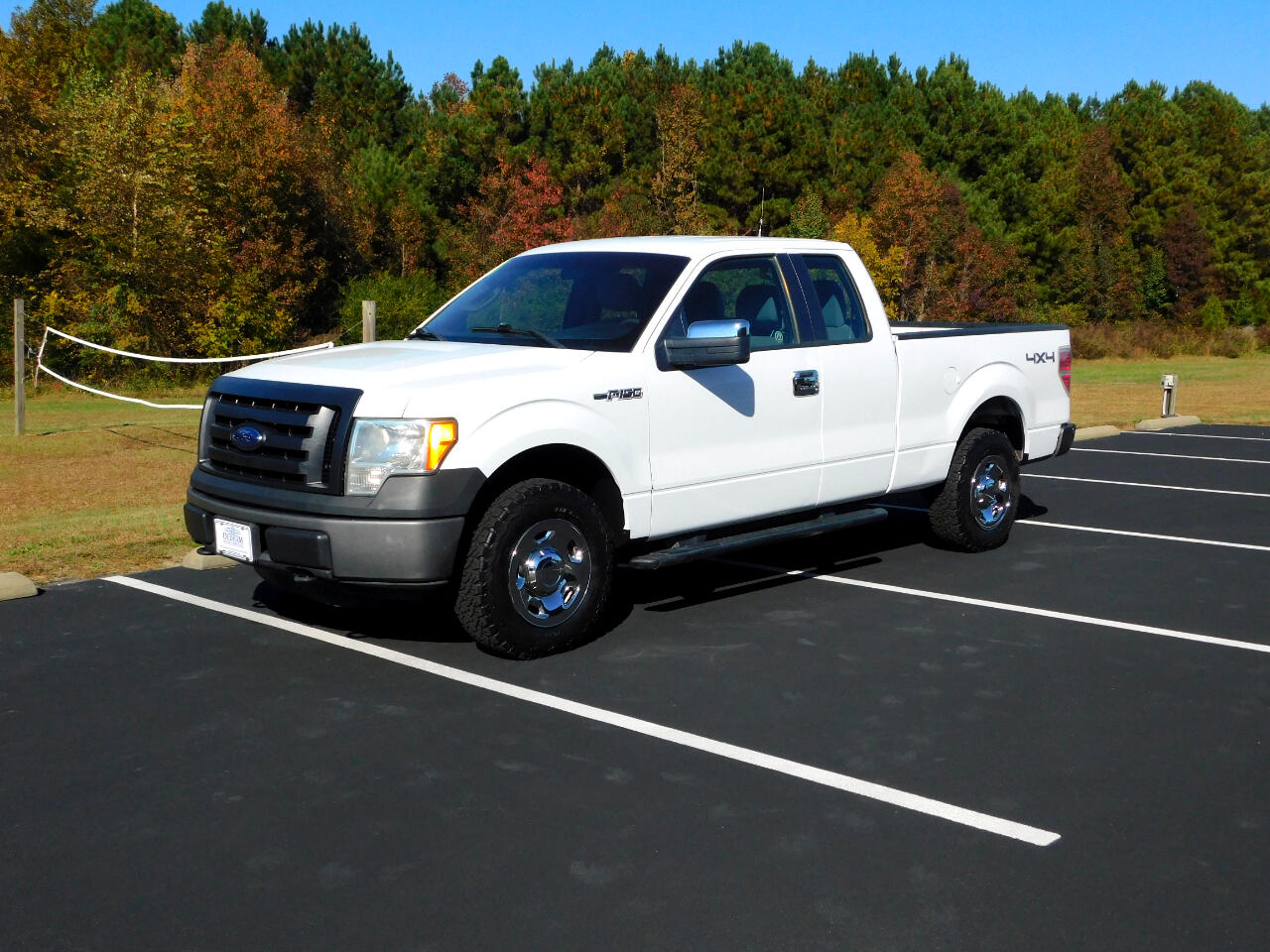 Ford F-150 XL SuperCab 6.5-ft. Bed 4WD 2011