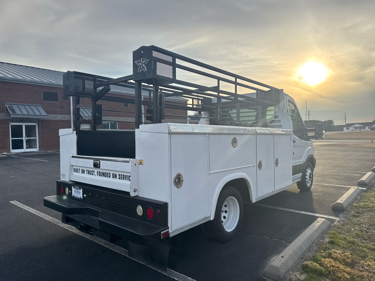 Ford Transit T-350 HD DRW 2017